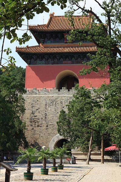 230-Tombe Ming,via Sacra,10 luglio 2014.JPG